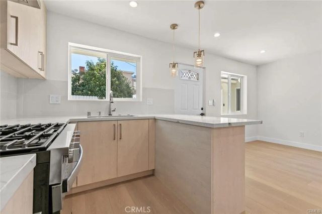 1133 N Maryland, Glendale, CA 91207