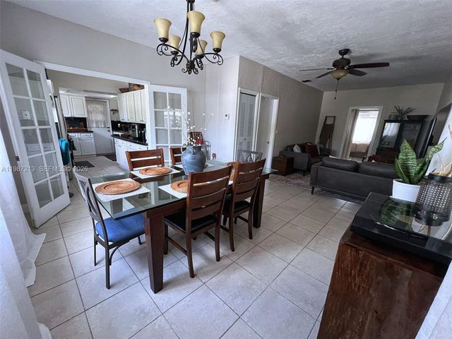 2040 NE 183rd St, North Miami Beach, FL 33179