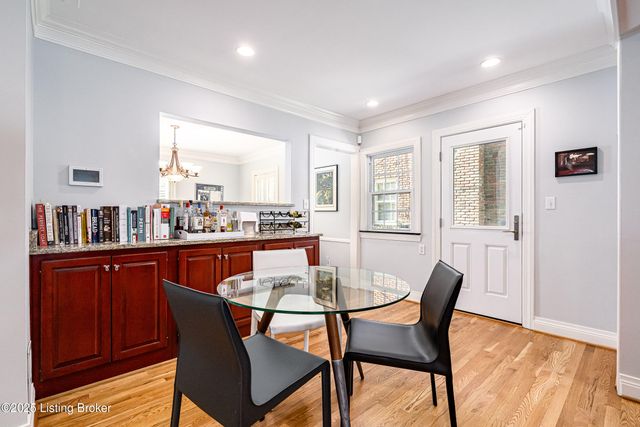 2869 Regan Ave, Louisville, KY 40206