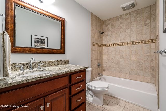 2869 Regan Ave, Louisville, KY 40206