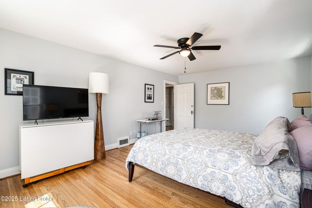 2869 Regan Ave, Louisville, KY 40206