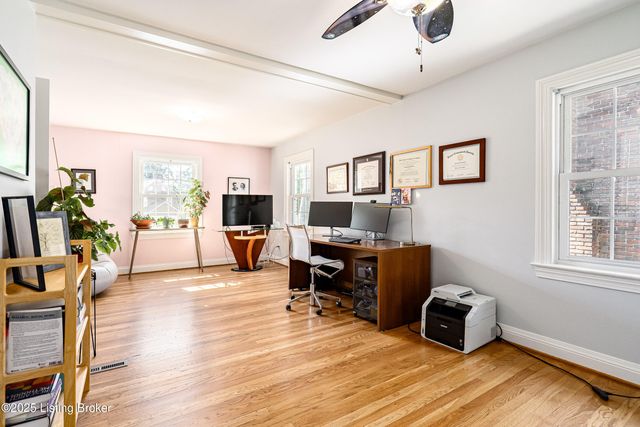 2869 Regan Ave, Louisville, KY 40206