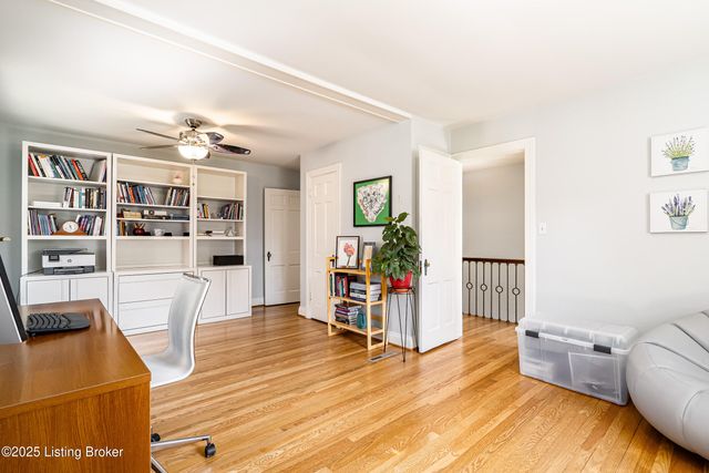 2869 Regan Ave, Louisville, KY 40206