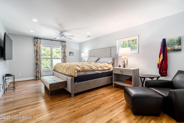 2869 Regan Ave, Louisville, KY 40206