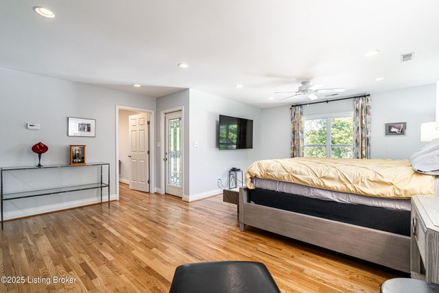 2869 Regan Ave, Louisville, KY 40206