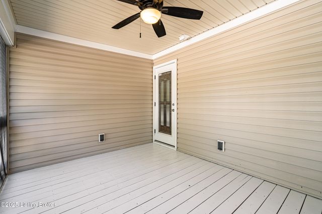 2869 Regan Ave, Louisville, KY 40206