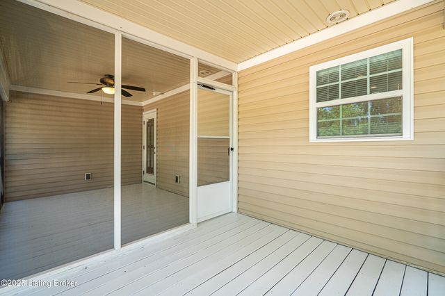 2869 Regan Ave, Louisville, KY 40206