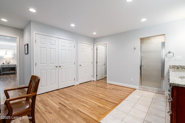 2869 Regan Ave, Louisville, KY 40206