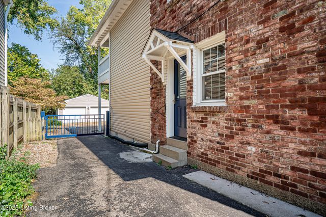 2869 Regan Ave, Louisville, KY 40206