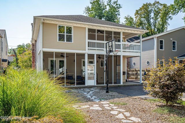 2869 Regan Ave, Louisville, KY 40206