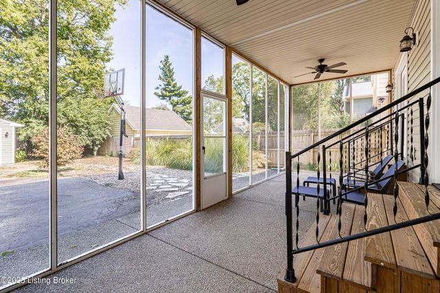 2869 Regan Ave, Louisville, KY 40206