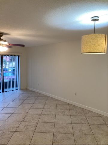 3015 Kirkland Road NE, Palm Bay, FL 32905