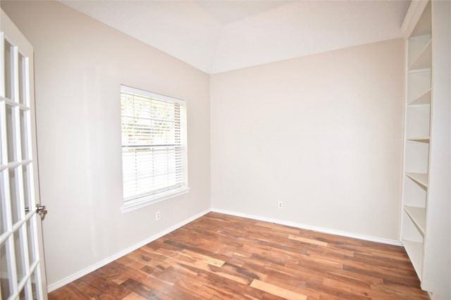 6718 Flowermound Drive, Sugar Land, TX 77479