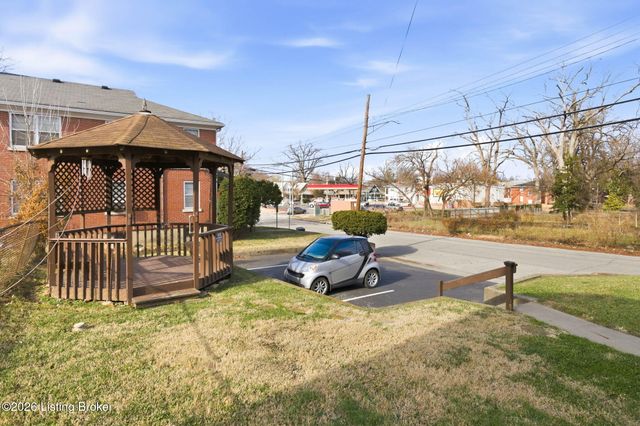 4400 S 2nd St, Louisville, KY 40214