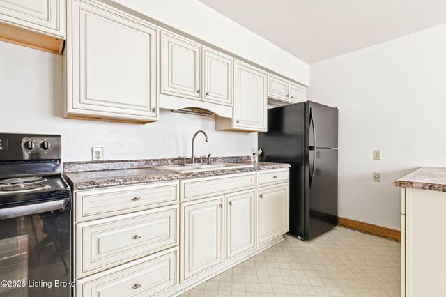 4400 S 2nd St, Louisville, KY 40214