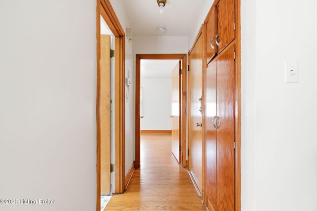 4400 S 2nd St, Louisville, KY 40214