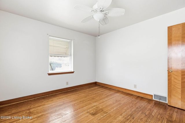 4400 S 2nd St, Louisville, KY 40214