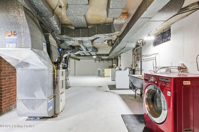 4400 S 2nd St, Louisville, KY 40214