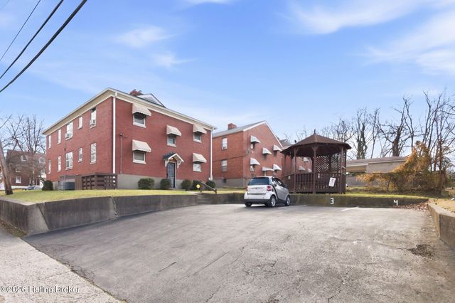 4400 S 2nd St, Louisville, KY 40214