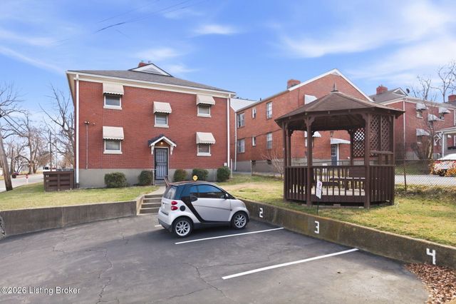 4400 S 2nd St, Louisville, KY 40214