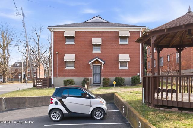 4400 S 2nd St, Louisville, KY 40214