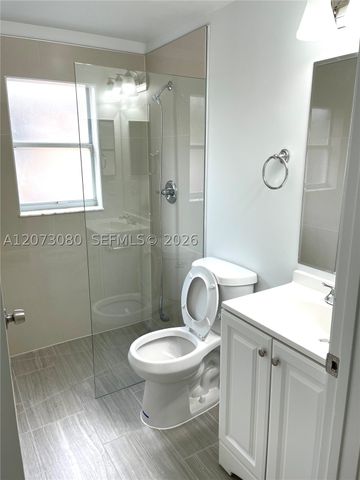 15870 SW 85th Ln 0, Miami, FL 33193