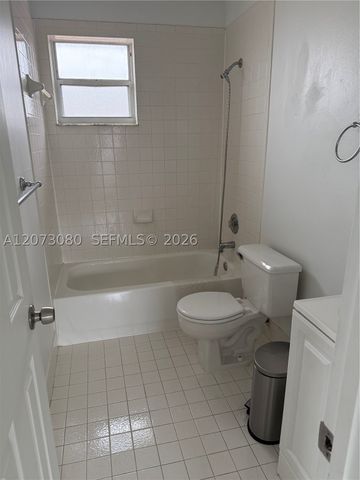 15870 SW 85th Ln 0, Miami, FL 33193