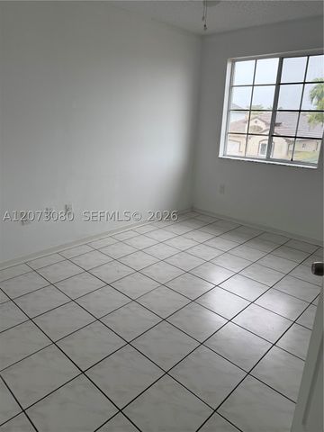 15870 SW 85th Ln 0, Miami, FL 33193