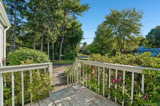 5 Mountain View Drive, Warwick, NY 10990