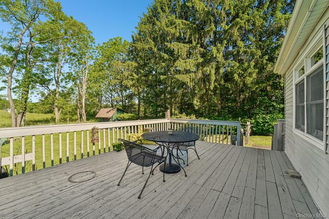 5 Mountain View Drive, Warwick, NY 10990