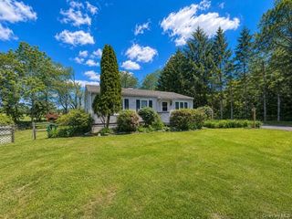 5 Mountain View Drive, Warwick, NY 10990