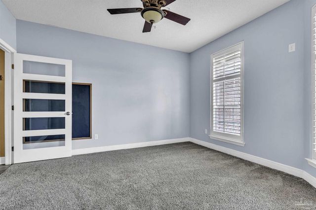 3301 Pitcher Plant Cir, Pensacola, FL 32506