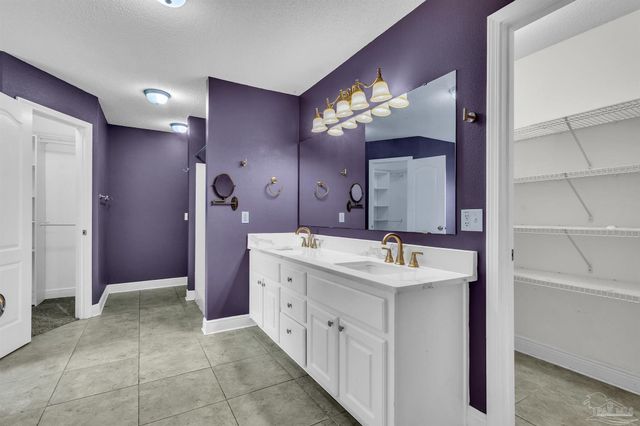 3301 Pitcher Plant Cir, Pensacola, FL 32506