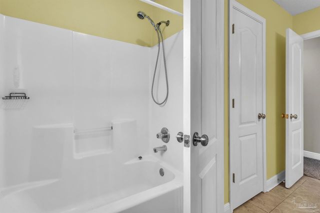 3301 Pitcher Plant Cir, Pensacola, FL 32506