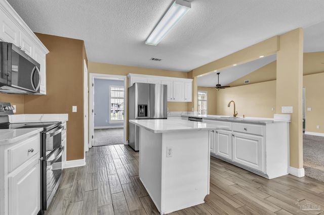3301 Pitcher Plant Cir, Pensacola, FL 32506