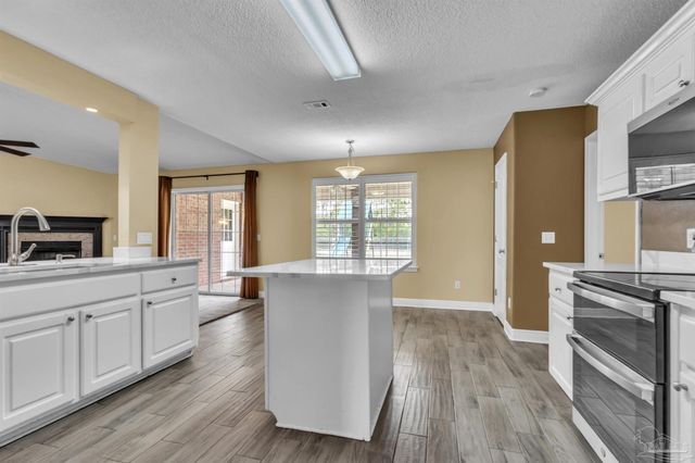 3301 Pitcher Plant Cir, Pensacola, FL 32506
