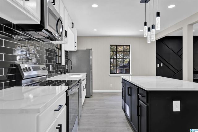 701 ONEIDA DRIVE, Birmingham, AL 35214