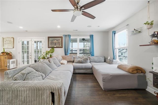 9517 11th Bay ST, Norfolk, VA 23518