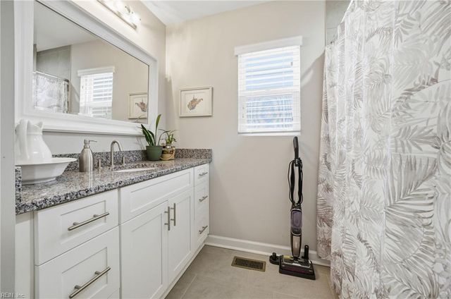 9517 11th Bay ST, Norfolk, VA 23518