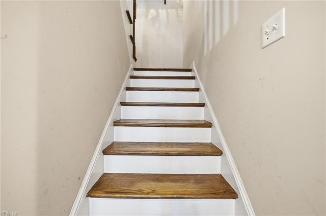 9517 11th Bay ST, Norfolk, VA 23518