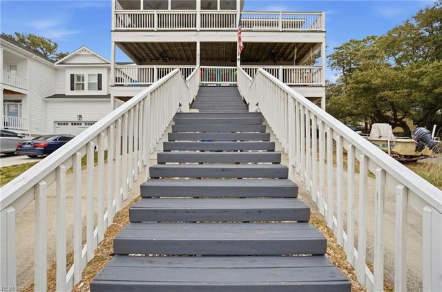 9517 11th Bay ST, Norfolk, VA 23518