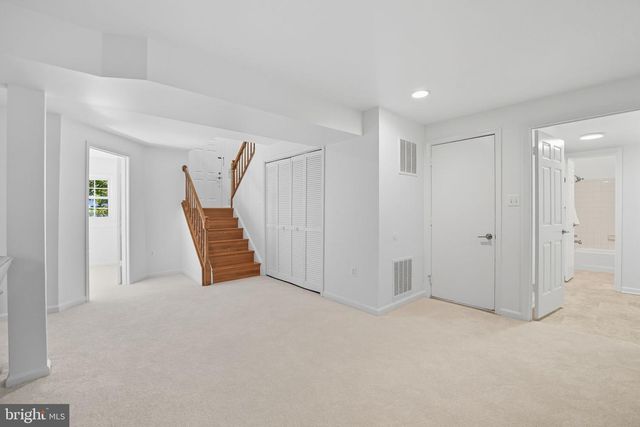 10196 RED SPRUCE RD, Fairfax, VA 22032