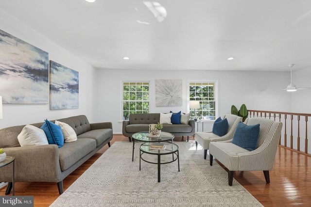 10196 RED SPRUCE RD, Fairfax, VA 22032