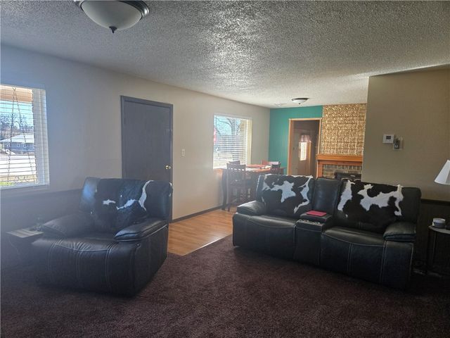 1104 College Avenue, Berryville, AR 72616