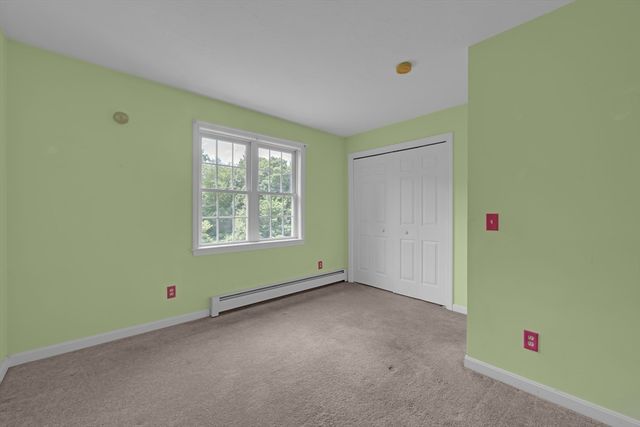 1 Deer Run Rd, Spencer, MA 01562