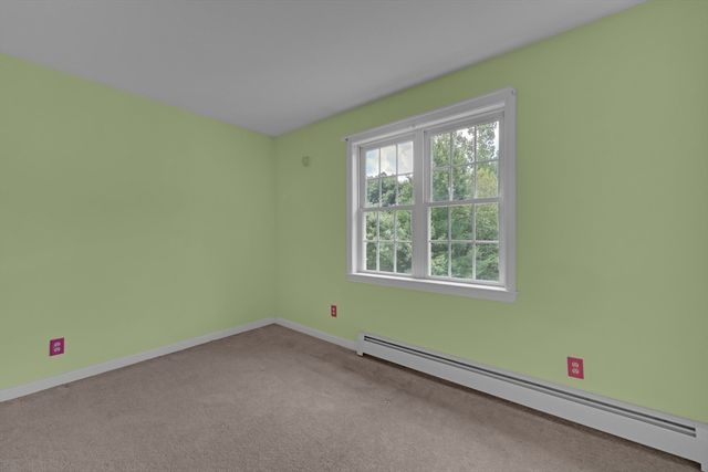 1 Deer Run Rd, Spencer, MA 01562
