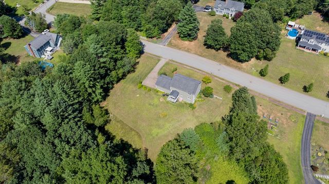 1 Deer Run Rd, Spencer, MA 01562