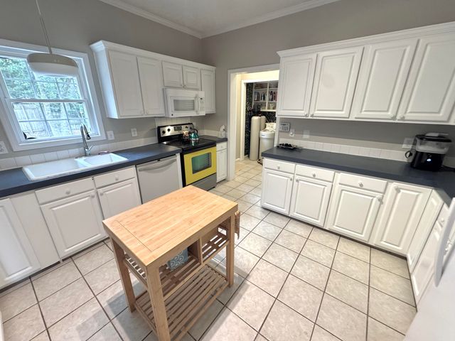 1519 Rifle Range Road, Mount Pleasant, SC 29464