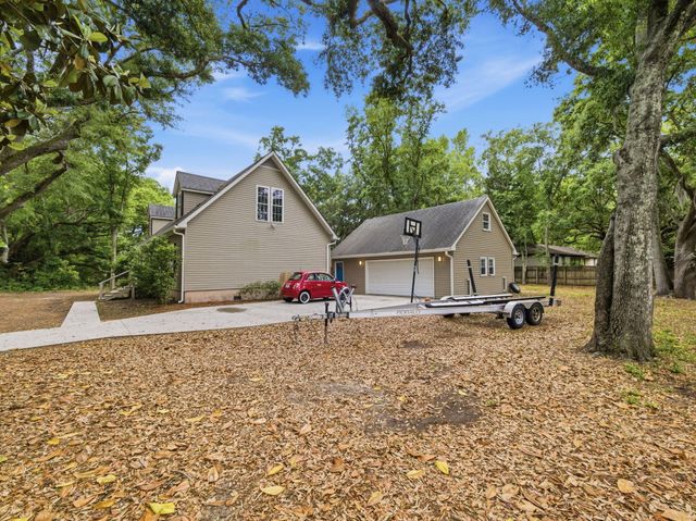 1519 Rifle Range Road, Mount Pleasant, SC 29464