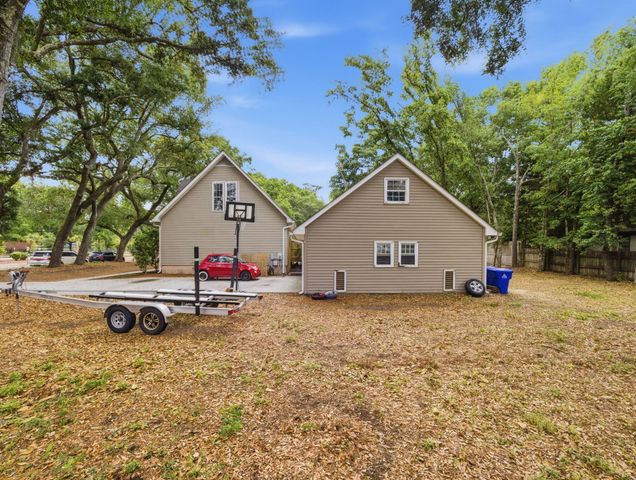1519 Rifle Range Road, Mount Pleasant, SC 29464